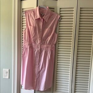 Pink Sleeveless Button-Up Dress